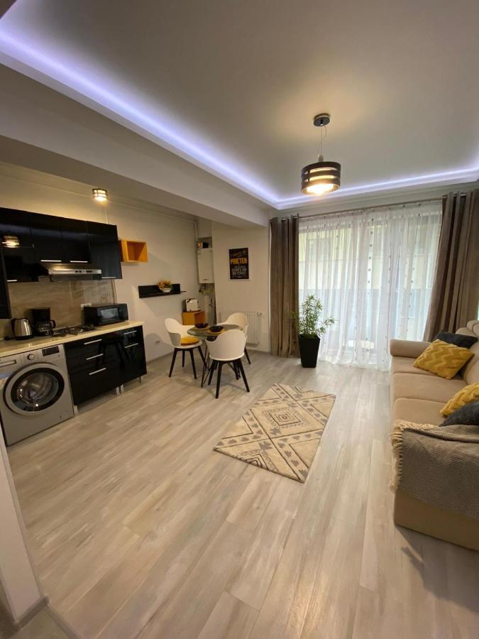 Mamaia Home Beach Apartament Екстер'єр фото